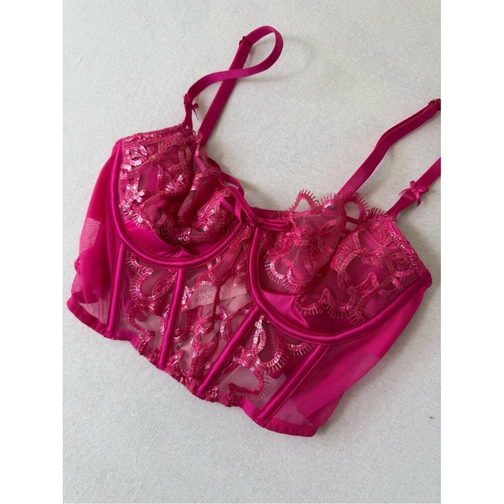 VS Wicked Shimmer Heart Embroidery Open-Cup Corset Top Small